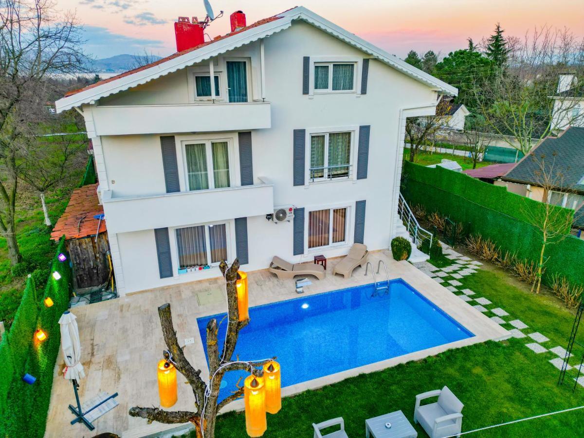 Villa Atlas Muhafazakar Havuzlu, Mustakil Genis Bahceli Sapanca Luaran gambar