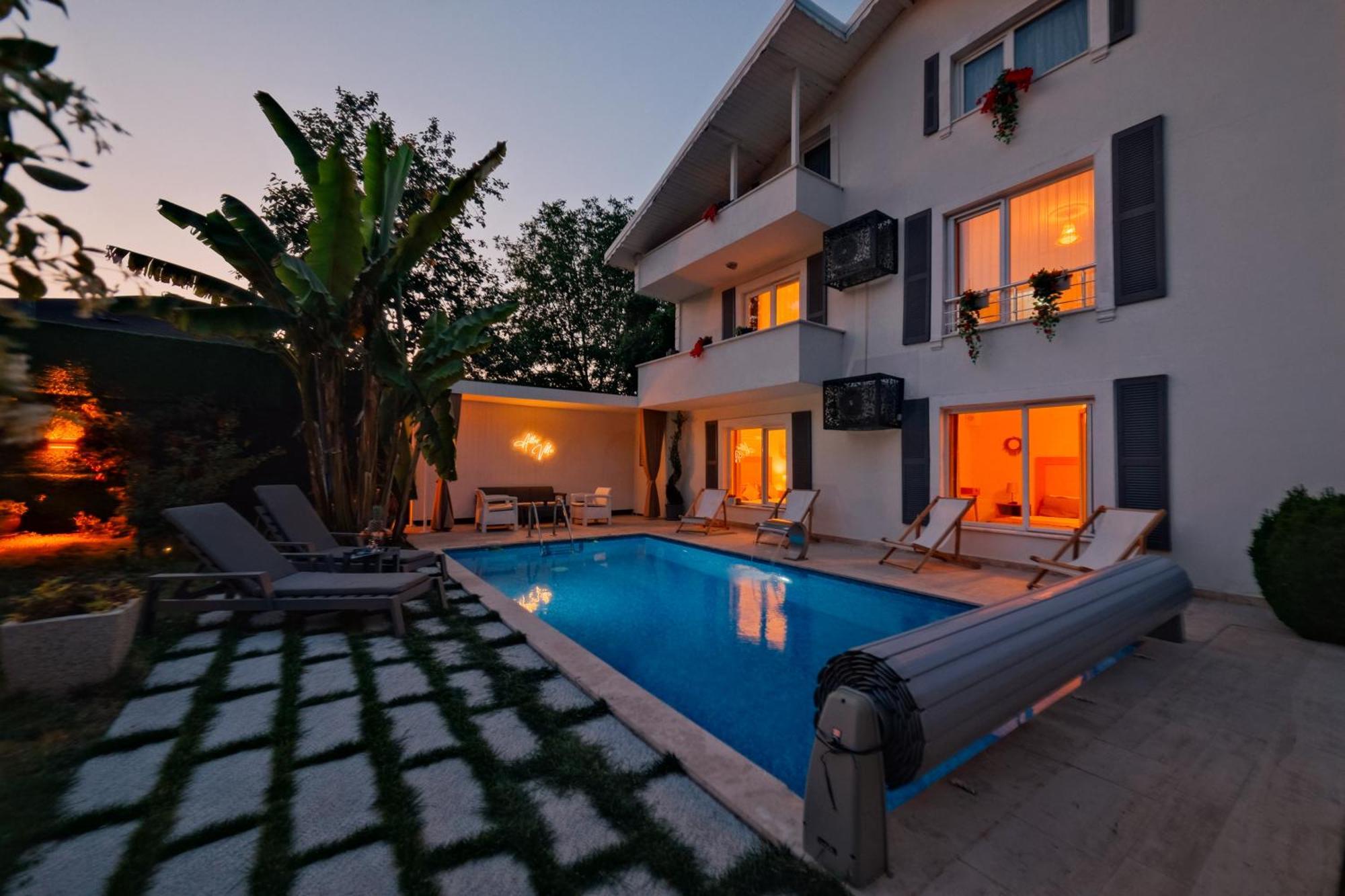 Villa Atlas Muhafazakar Havuzlu, Mustakil Genis Bahceli Sapanca Luaran gambar